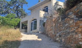 Detached house 95 m² on the Euboea island 