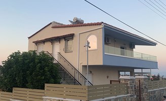 კუნძული 150 m² ატიკაში