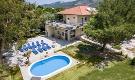 Hotel 215 m² on the island of Thassos