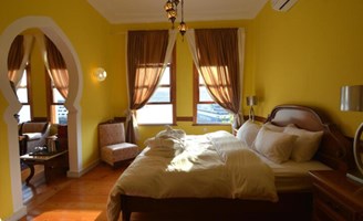 Hotel 270 m² in Kavala