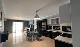 اپارتمان 82 m² در آتن