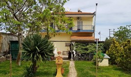 Detached house 220 m² in the suburbs of Thessaloniki