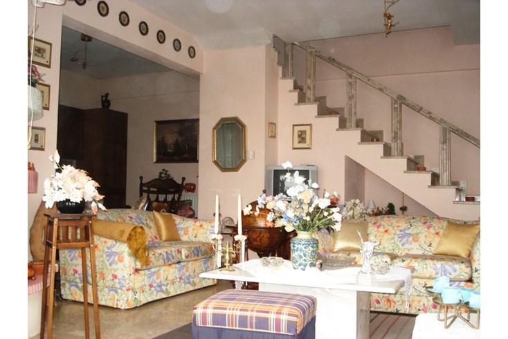 Detached house 170 m² in North Greece