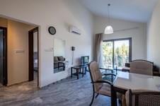 Property 63528 photo 2