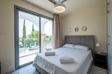 Property 63540 photo 17