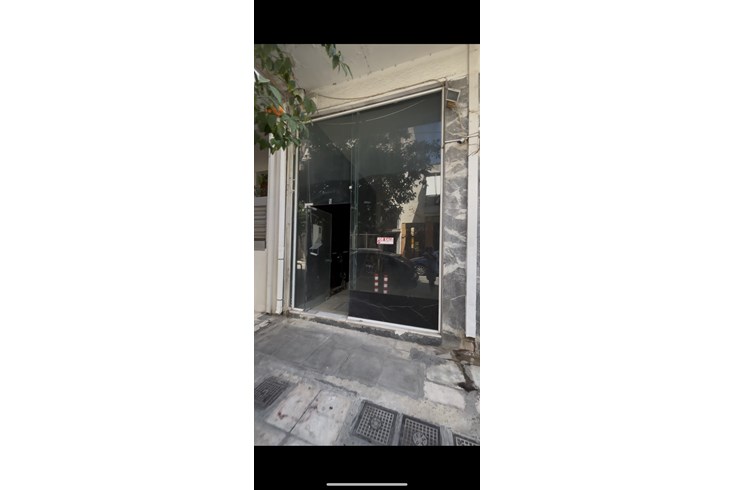 Business 125 m² in Athens