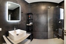 Property 63894 photo 12