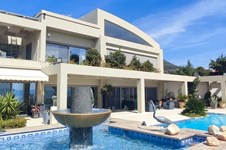 Property 64728 photo 2