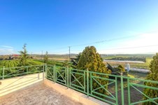 Property 65392 photo 12