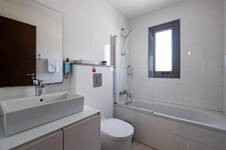 Property 65738 photo 6