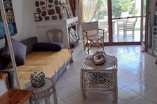 Property 820 photo 33