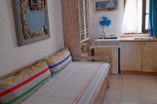 Property 820 photo 26