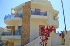 Property 10 photo 2