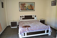 Property 10093 photo 8
