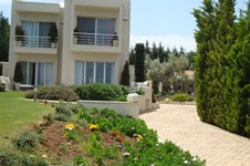 Property 1030 photo 2