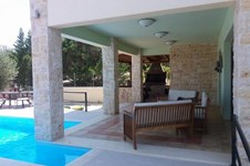 Property 1042 photo 3