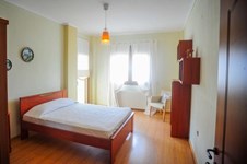 Property 1042 photo 12