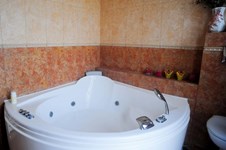 Property 1042 photo 34