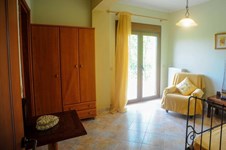 Property 1042 photo 35
