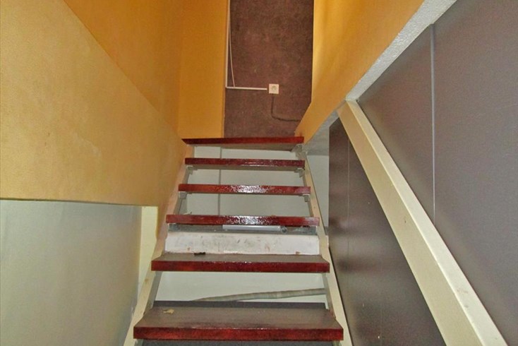Realty photo 3
