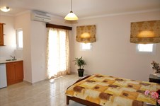 Property 10482 photo 18