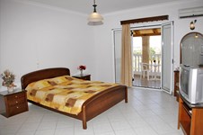 Property 10482 photo 19