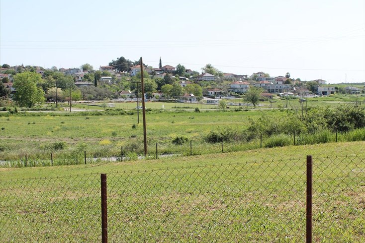 Realty photo 2