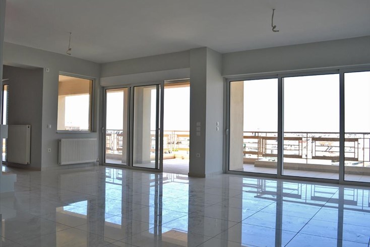 Realty photo 2