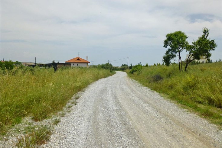 Realty photo 2