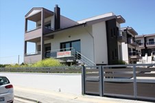 Property 10534 photo 1