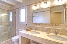 Property 10694 photo 17