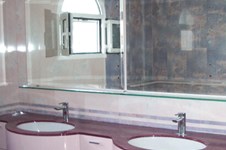 Property 1070 photo 7