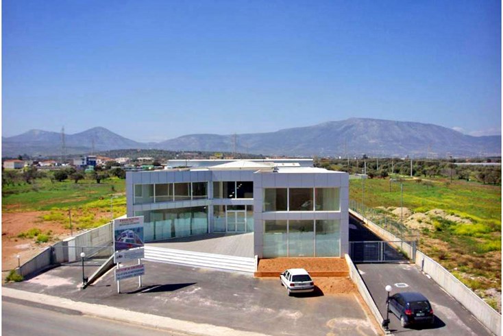Realty photo 2