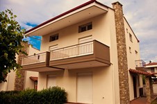Property 1090 photo 3