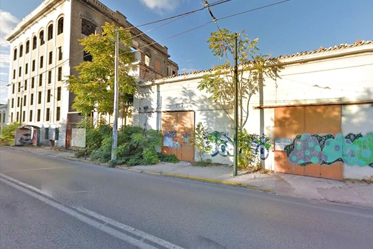Realty photo 1