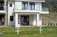 Property 1135 photo 2