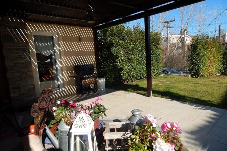 Realty photo 3