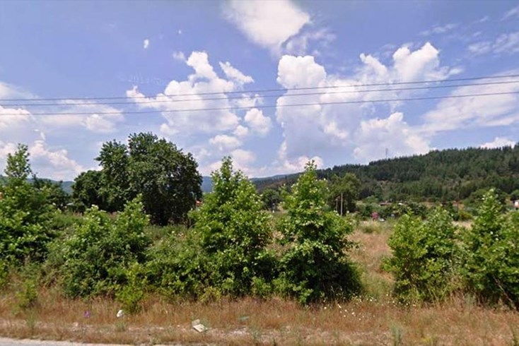 Realty photo 2