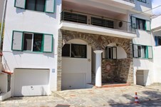 Property 11686 photo 2