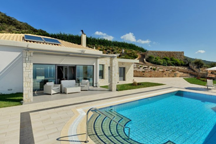 Realty photo 1