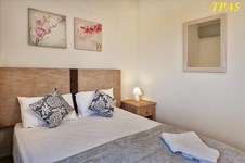 Property 1175 photo 24