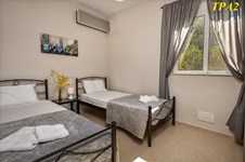 Property 1175 photo 12