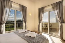 Property 1183 photo 8