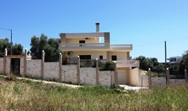 بيت مستقل 200 m² في جزيرة كريت