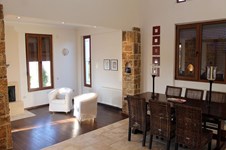 Property 125 photo 19