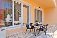 Property 1251 photo 3