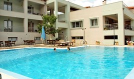 Hotel 891 m² in central Greece