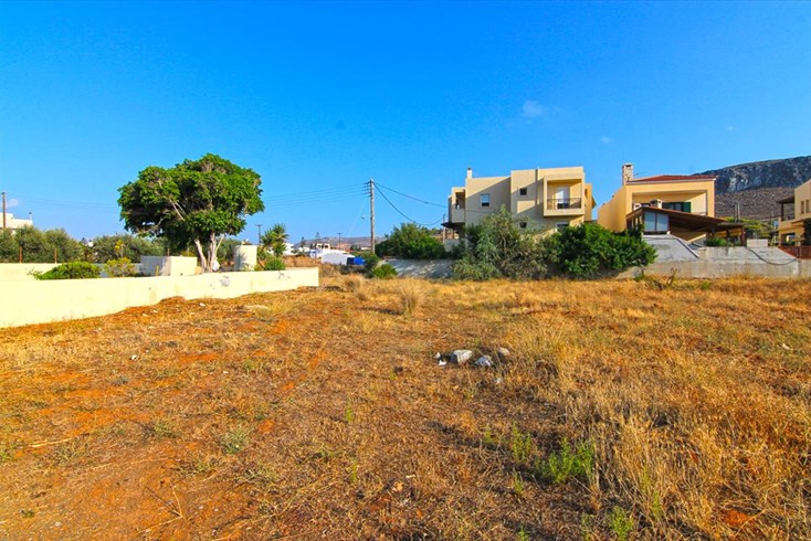 Realty photo 1