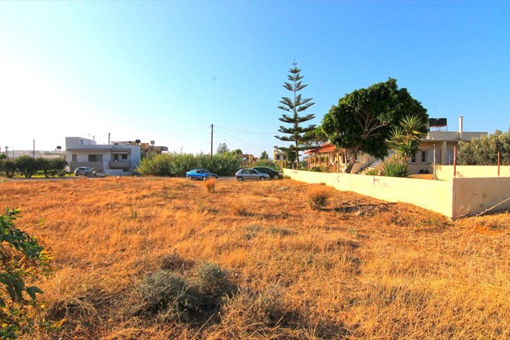 Realty photo 2