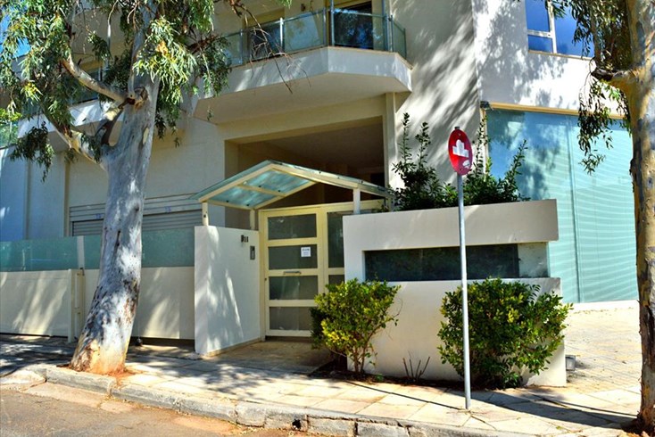 Realty photo 2